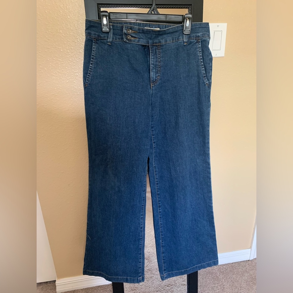 Faded Glory Women's Wide Leg Jeans in Dark Blue